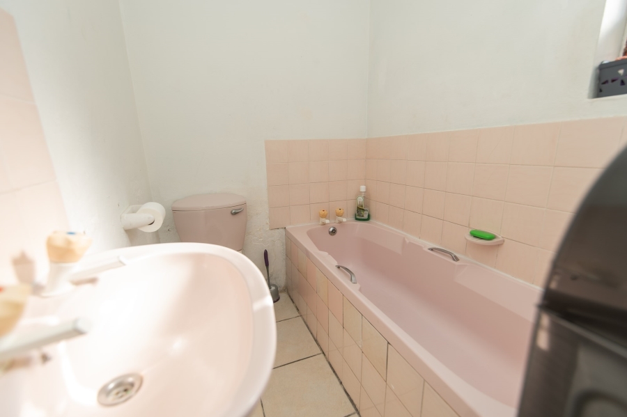 3 Bedroom Property for Sale in Kwadwesi Eastern Cape